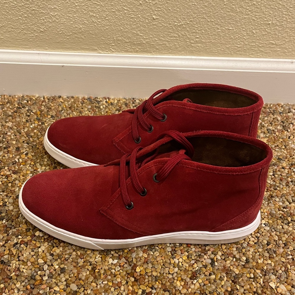 Kenneth Cole Mens Liam Suede Chukka Sneakers Red - Size 9.5